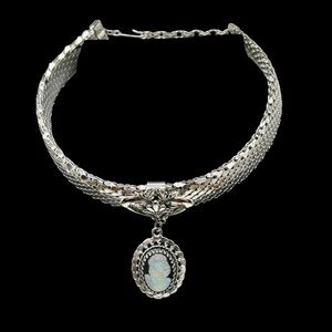 Vintage Whiting & Davis Silver Mesh Cameo Collar Pendant Necklace